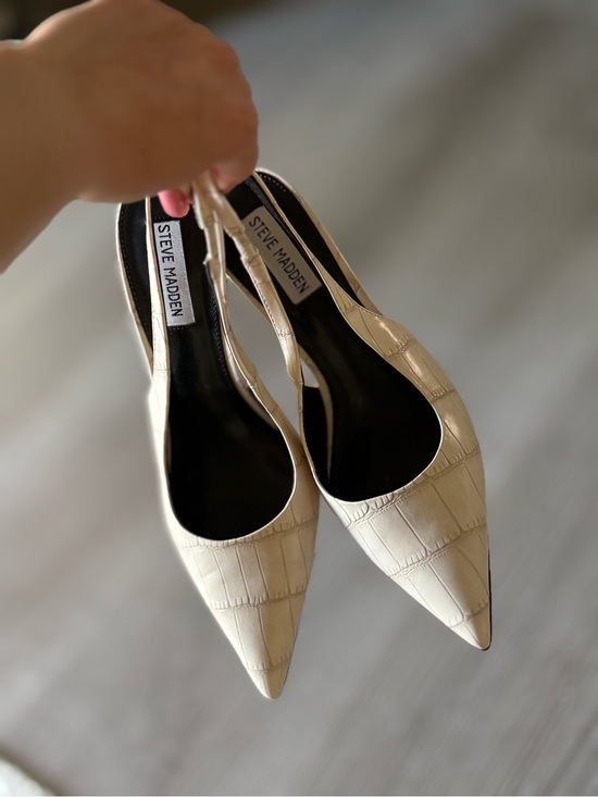 Steve Madden Shoes - Steve Madden Slingback Heels – Size 8 🤍